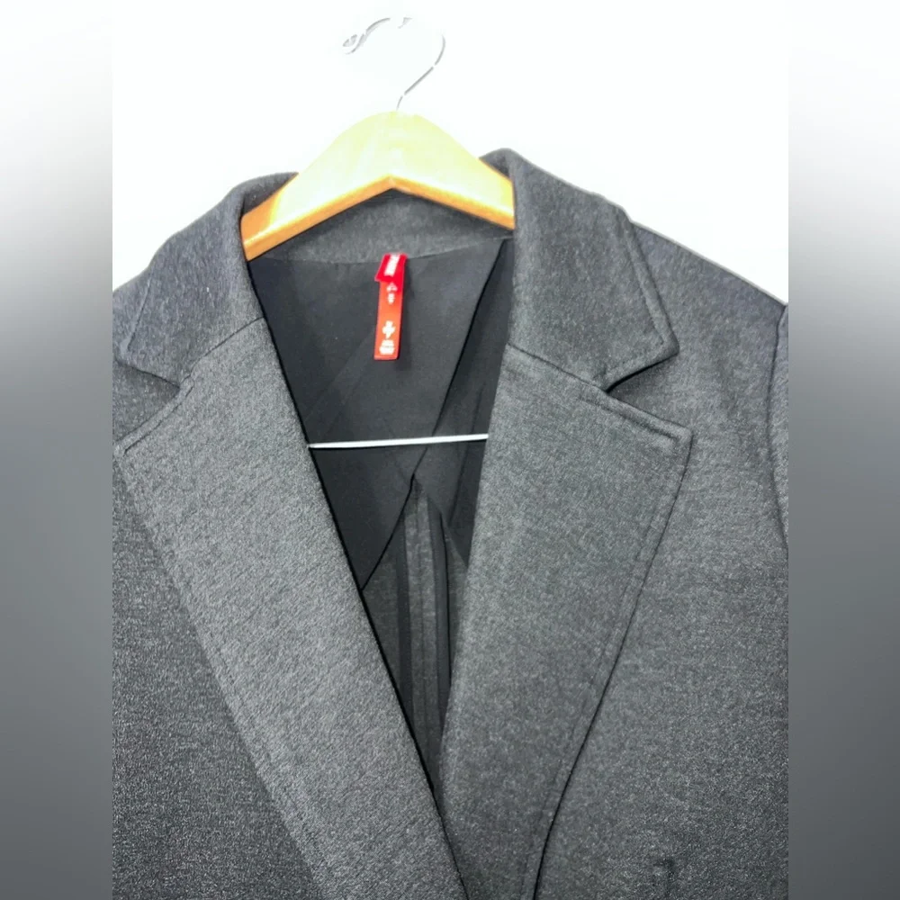 Spanx The Perfect Asymmetrical Blazer Ponte Jacket Gray 20773R Collared S NWT - Picture 3 of 5